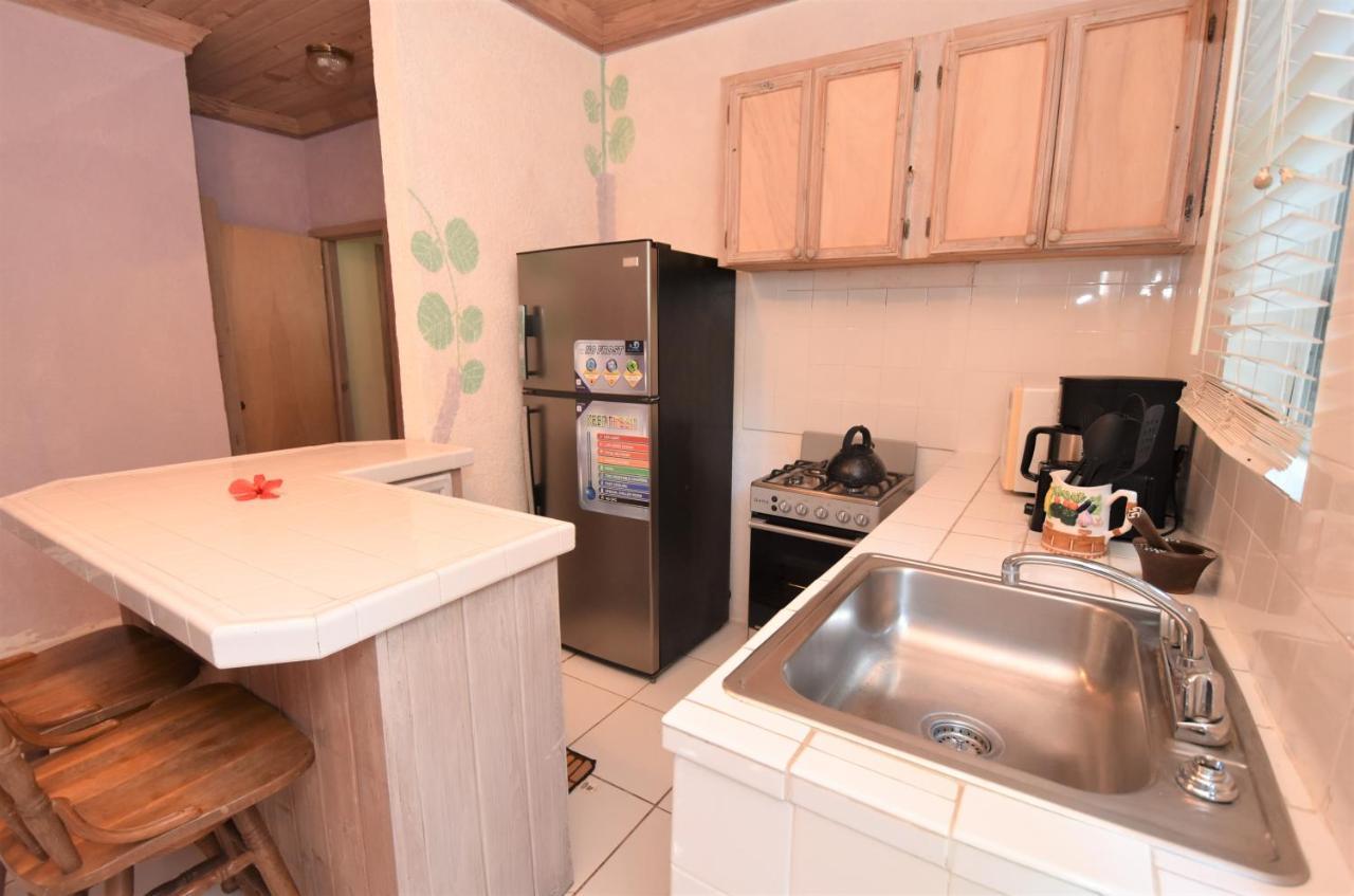 The Sugar Apple Lodging Dunmore Town エクステリア 写真