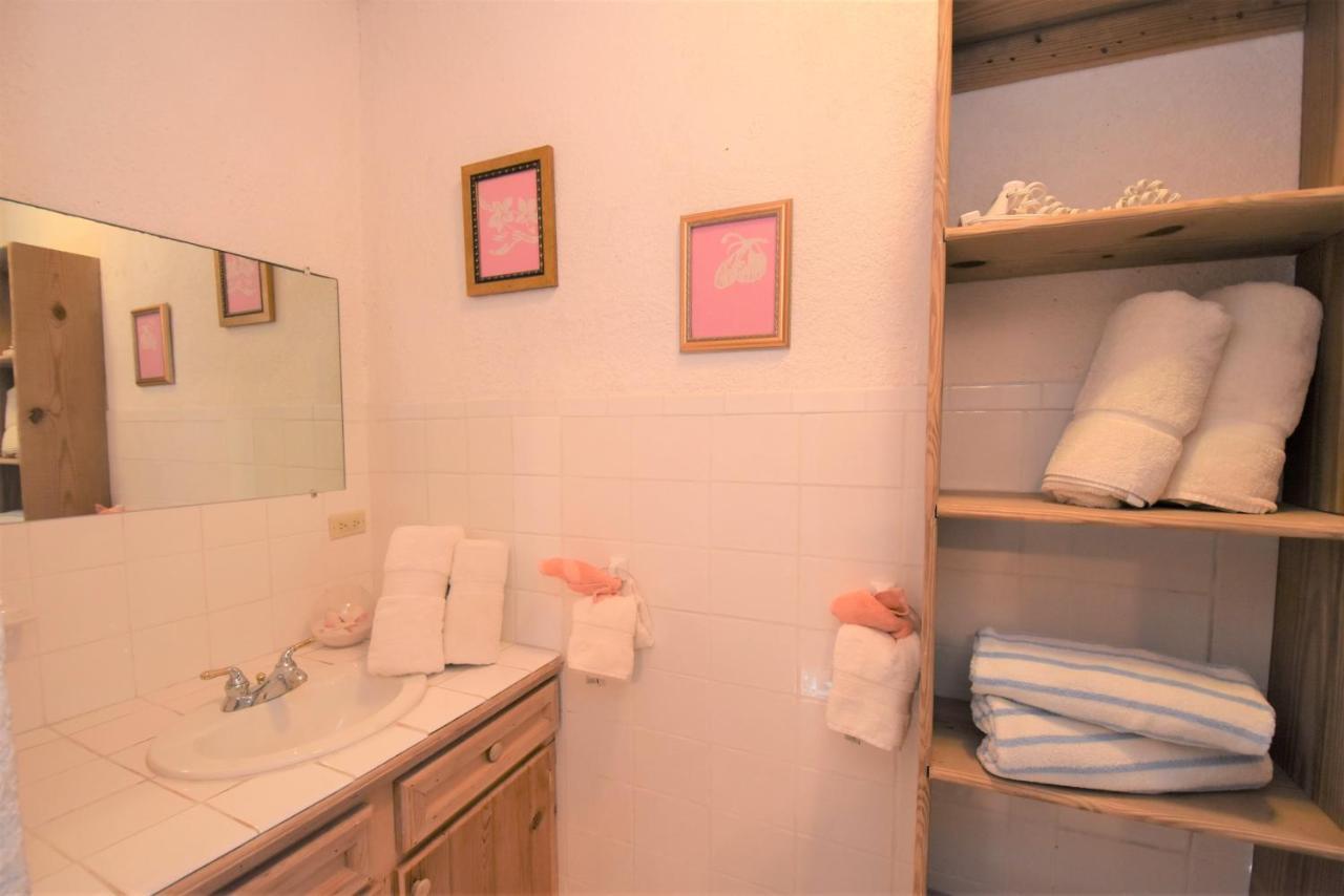 The Sugar Apple Lodging Dunmore Town エクステリア 写真