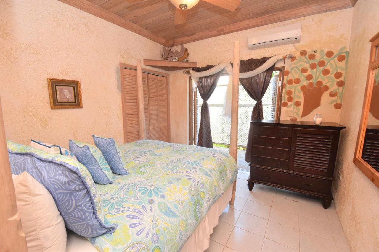 The Sugar Apple Lodging Dunmore Town エクステリア 写真